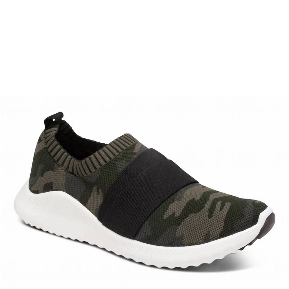 NEW AETREX women's allie shoes in camo